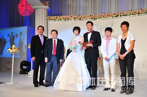 Zhang Yining - свадьба